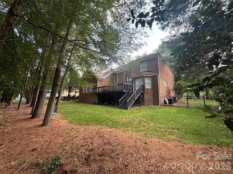 710 Fairway Point Dr, Tega Cay, SC 29708