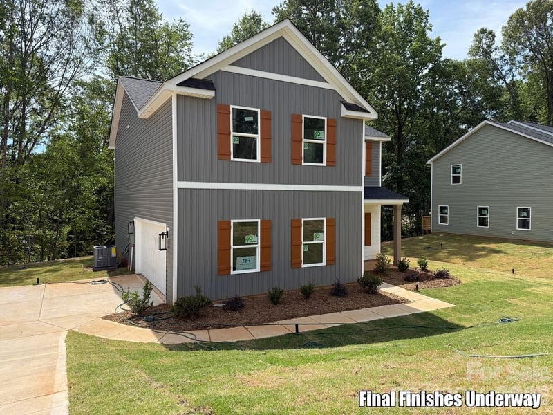314 North St, Dallas, NC 28034