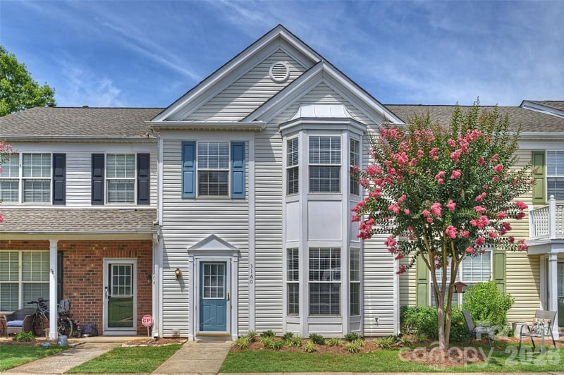 3160 Mannington Dr, Charlotte, NC 28270