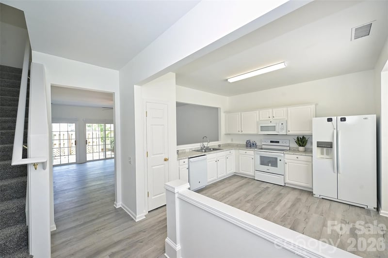 3160 Mannington Dr, Charlotte, NC 28270