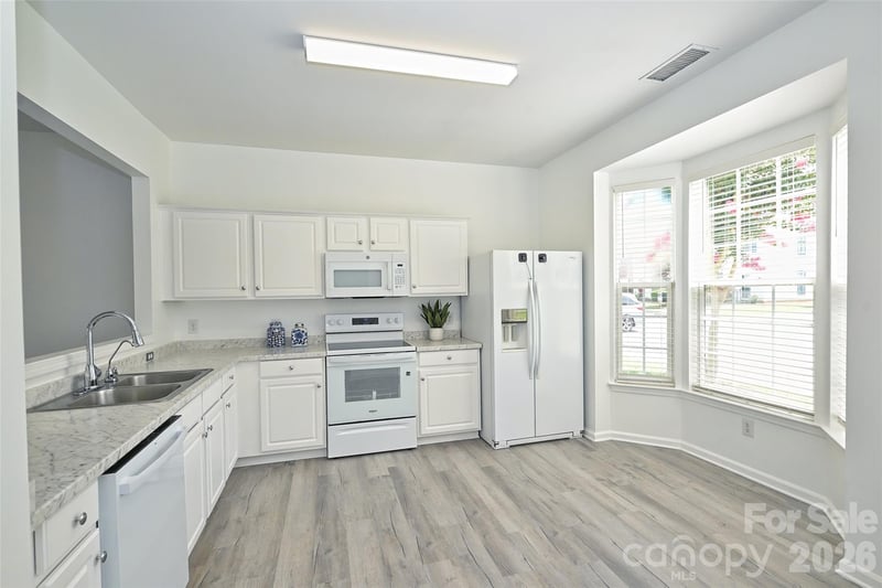 3160 Mannington Dr, Charlotte, NC 28270