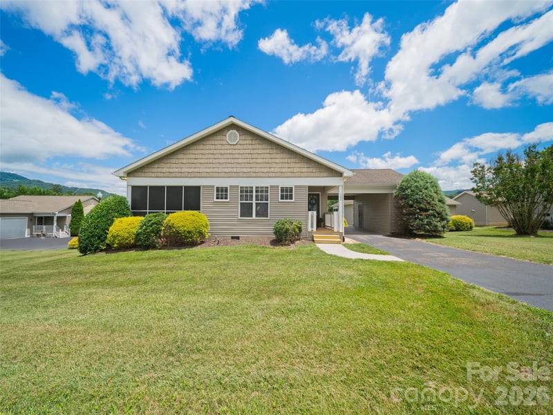 107 Cottage Loop, Waynesville, NC 28785