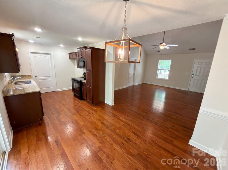 494 Hall Spencer Rd, Catawba, SC 29704