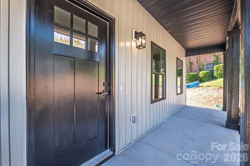 1830 31st St, Hickory, NC 28601
