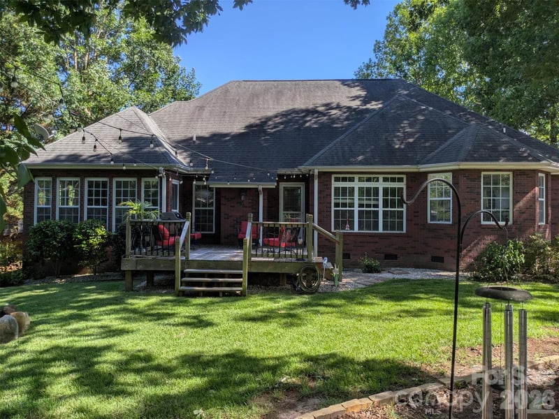 1366 Crown Ridge Dr, Fort Mill, SC 29708