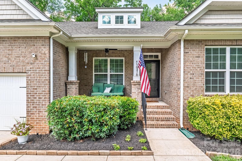 4501 Rockford Ct, Charlotte, NC 28209