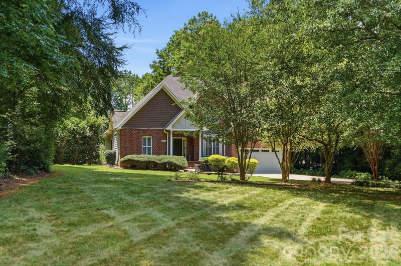 1341 Leland Ct, York, SC 29745