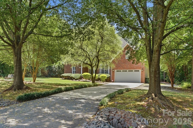1341 Leland Ct, York, SC 29745
