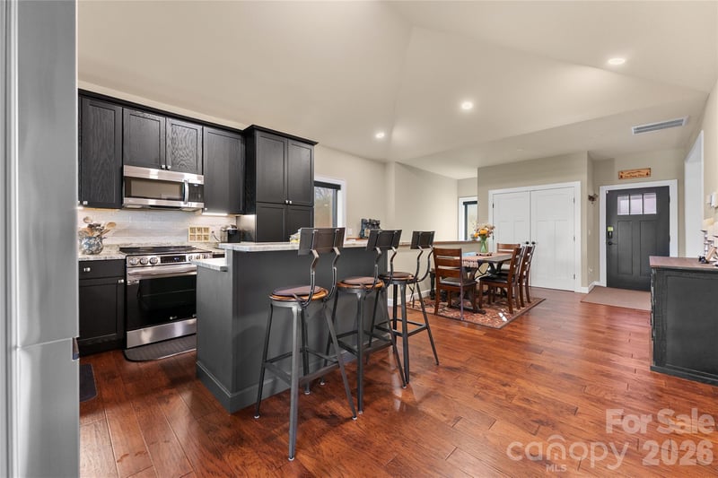 47 Winghaven Hts, Waynesville, NC 28786