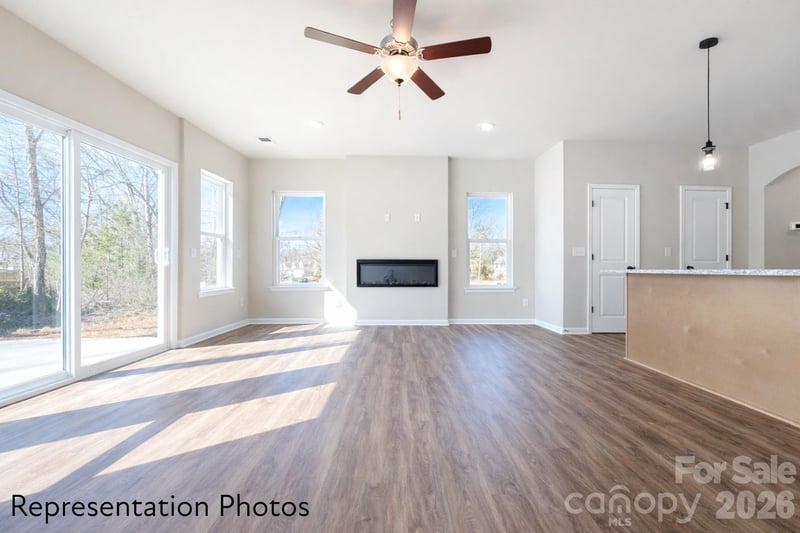 3111 Aberleaf Ln, Charlotte, NC 28227