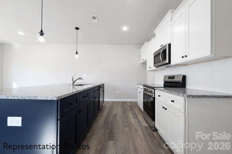 3114 Aberleaf Ln, Charlotte, NC 28227