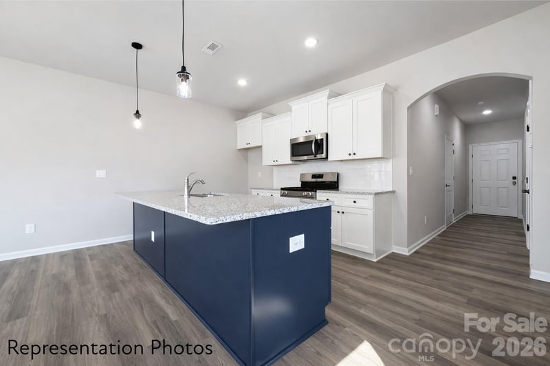 3114 Aberleaf Ln, Charlotte, NC 28227