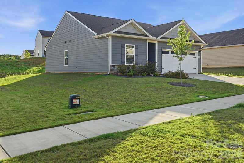 116 Sina St, Troutman, NC 28166