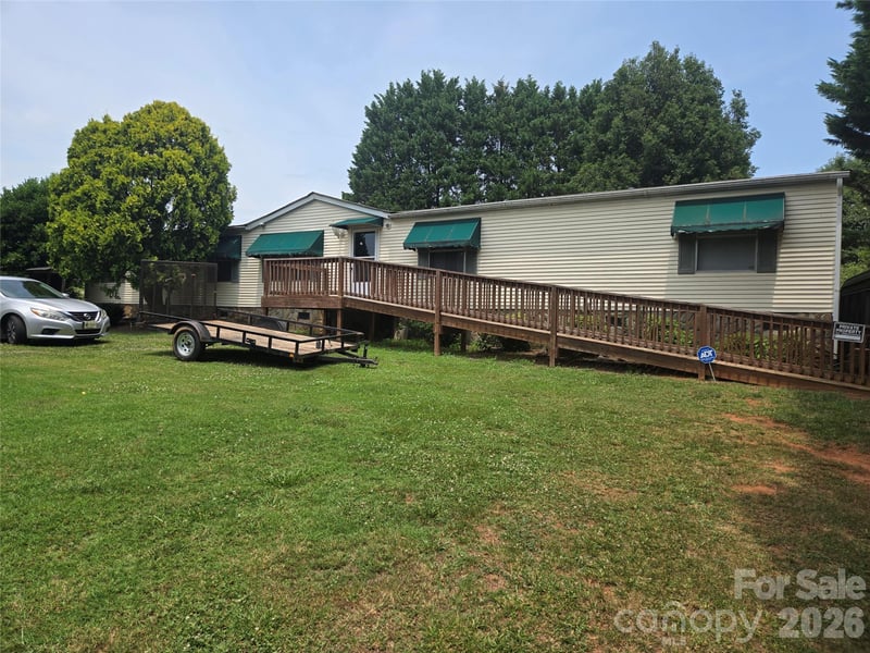 4632 Belvedere Dr, Claremont, NC 28610