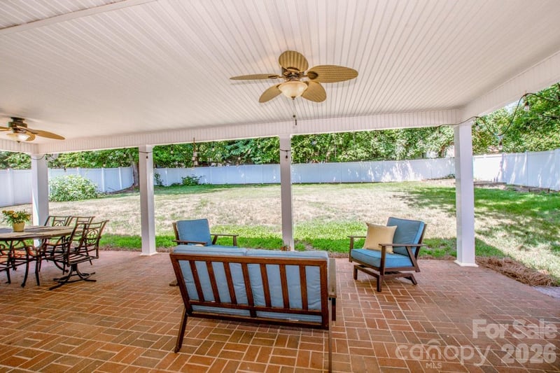 921 Argyle Ct, Statesville, NC 28677