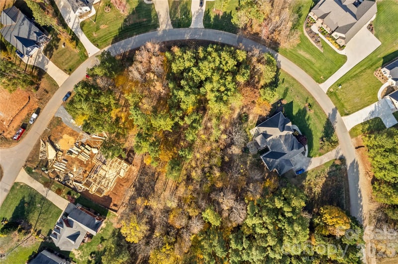 589 Sunset Pointe Dr, Salisbury, NC 28146