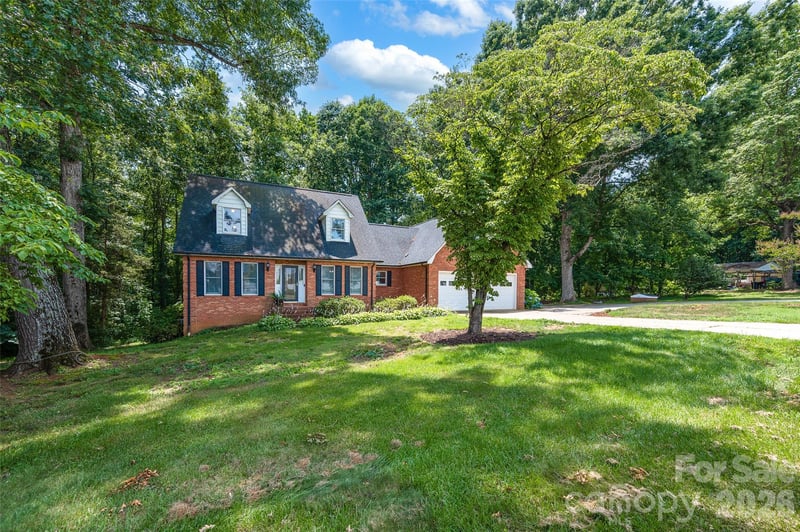 452 Faith Rd, Mooresville, NC 28115