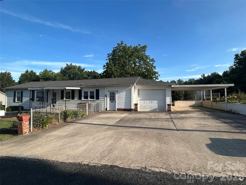 402 24th St, Kannapolis, NC 28083