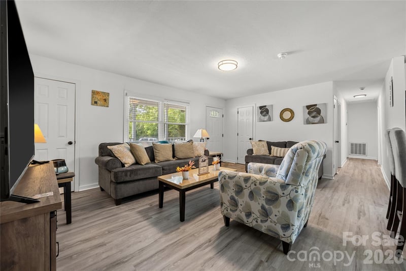 1345 Old Salisbury Rd, Statesville, NC 28625