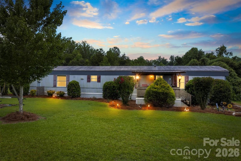 2143 Templeton Rd, Clover, SC 29710