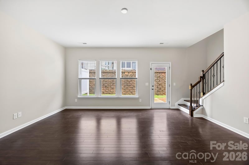 2459 Diplomat Ln, Charlotte, NC 28210