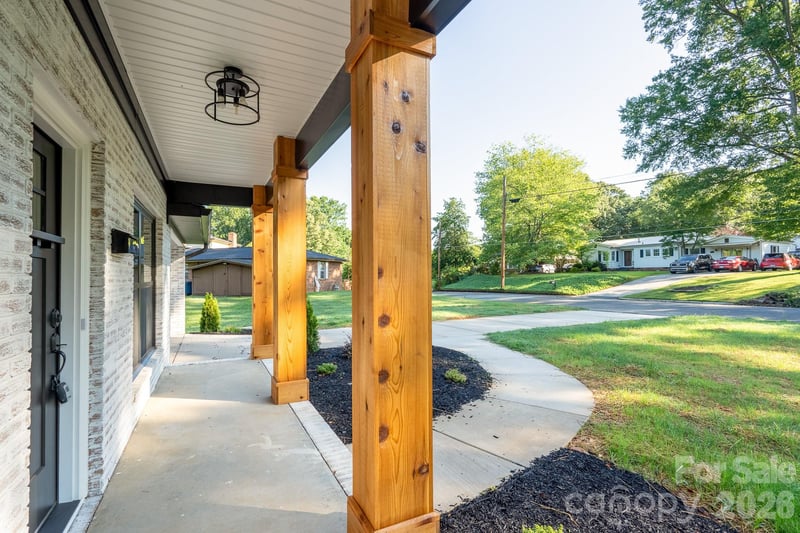 719 Forest St, Concord, NC 28025