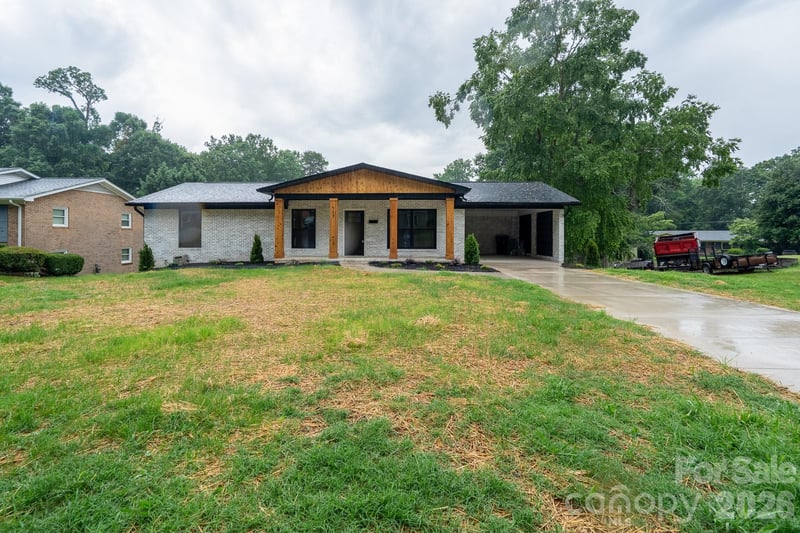 719 Forest St, Concord, NC 28025