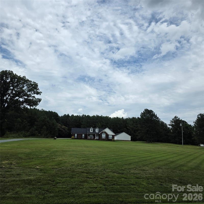 6901 Potter Rd #2, Waxhaw, NC 28173