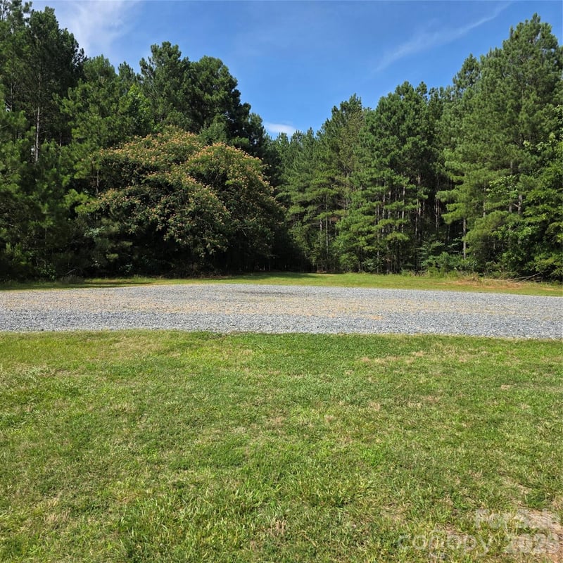 6901 Potter Rd #2, Waxhaw, NC 28173