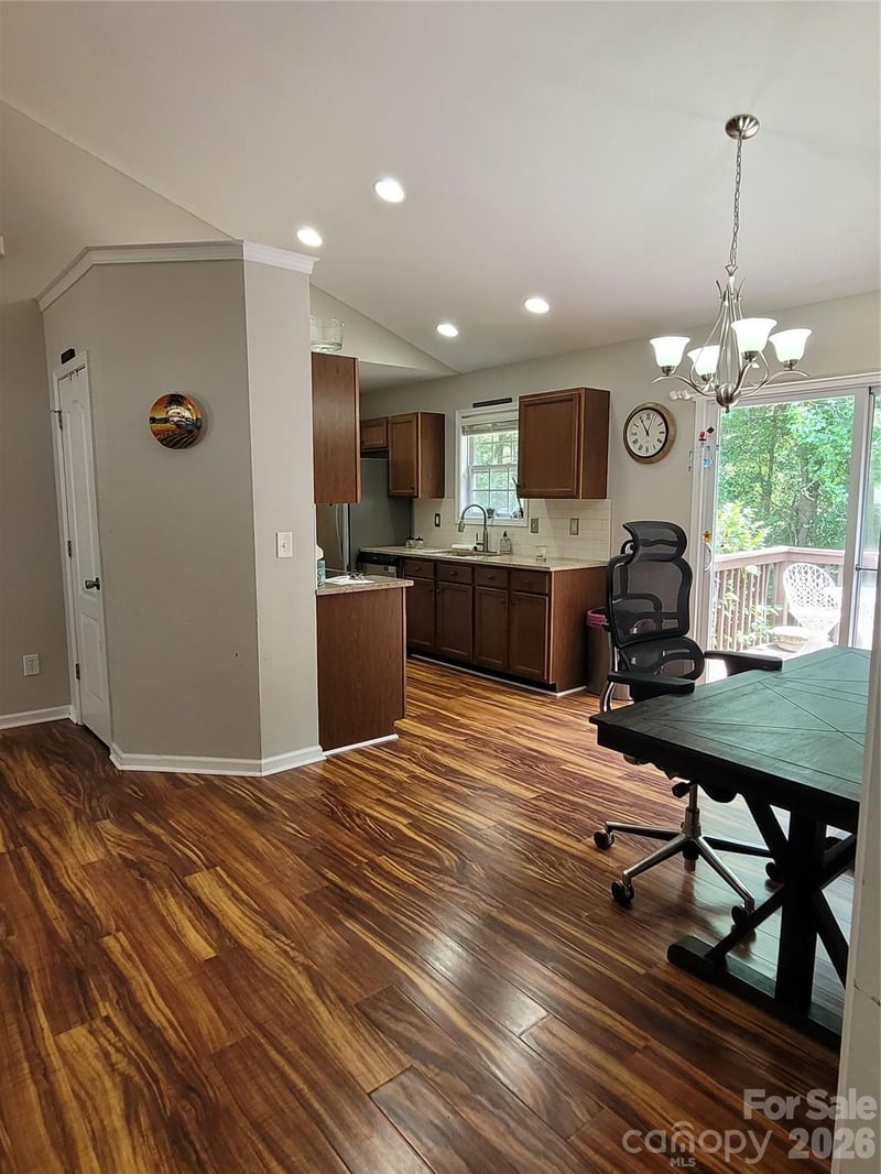 4089 Fallen Pine Rd, Sherrills Ford, NC 28673