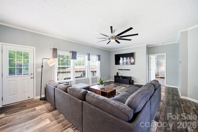 2460 Buffalo Hills Dr, Concord, NC 28025