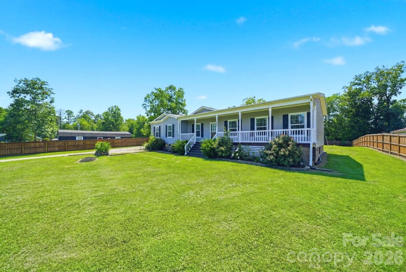 2460 Buffalo Hills Dr, Concord, NC 28025