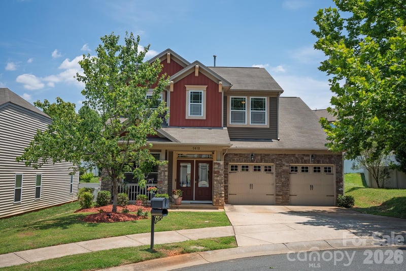 5610 Turtleback Ct, Charlotte, NC 28269
