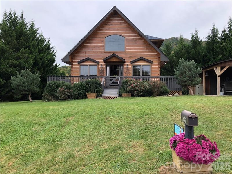 836 Burney Mountain Rd, Fletcher, NC 28732