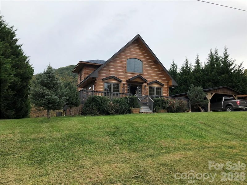 836 Burney Mountain Rd, Fletcher, NC 28732