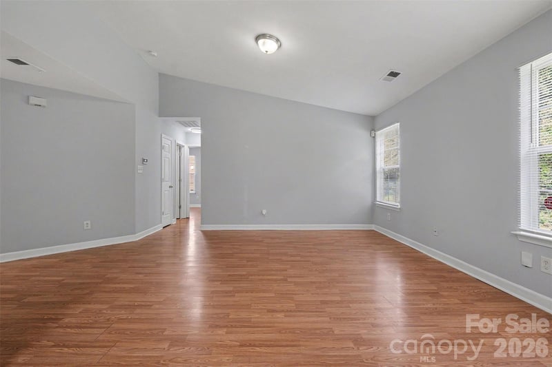1505 Clooney Ln, Charlotte, NC 28262