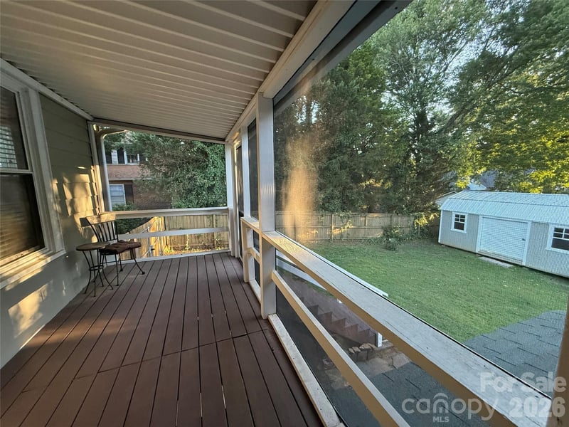302 College Ave, Newton, NC 28658