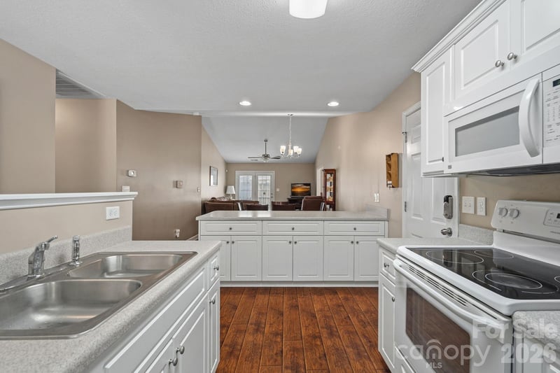 2933 Trimble Cir, Concord, NC 28027