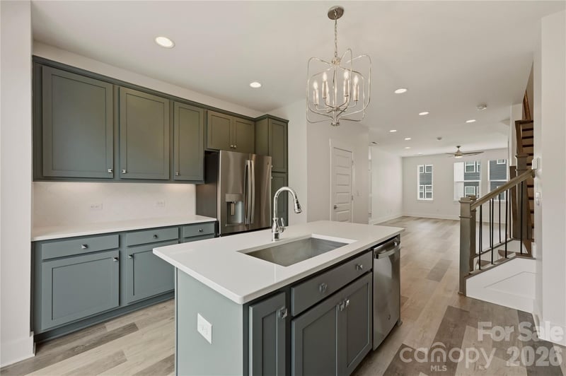 235 S Bruns Ave, Charlotte, NC 28208