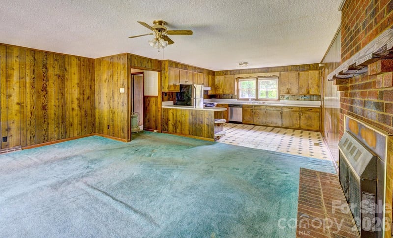 3641 Tryon Courthouse Rd, Cherryville, NC 28021