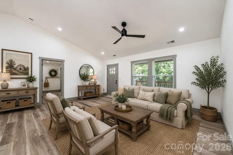 2047 Bailey Dr, Hickory, NC 28601
