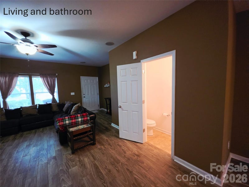 241 Ashcake Ct, York, SC 29745