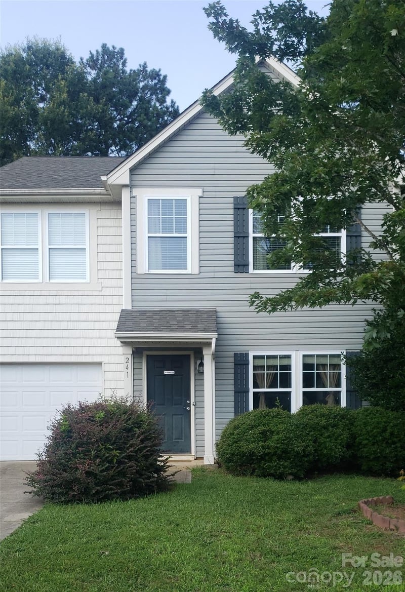 241 Ashcake Ct, York, SC 29745