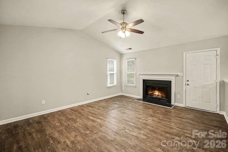 2732 Black Walnut Ln, Charlotte, NC 28262