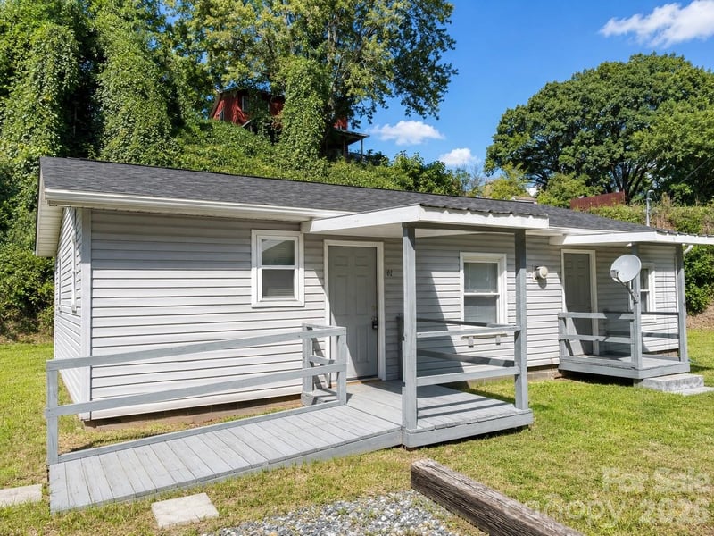 61 Haywood Rd, Asheville, NC 28806