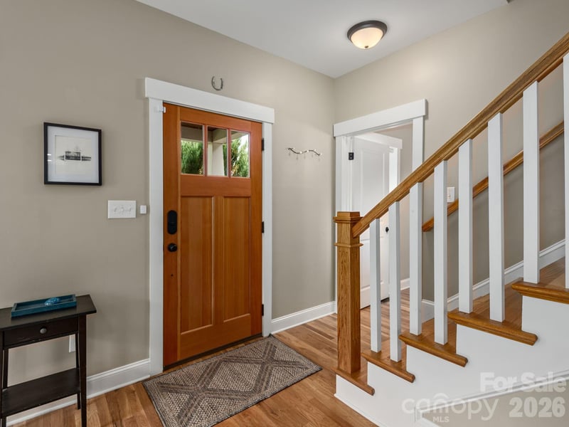 80 Bassett Rd, Asheville, NC 28804