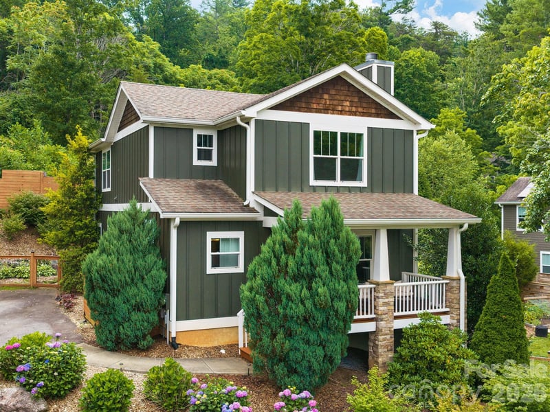 80 Bassett Rd, Asheville, NC 28804