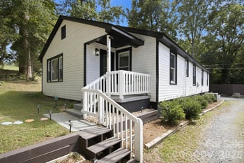 443 - 447 Brandon St, Davidson, NC 28036