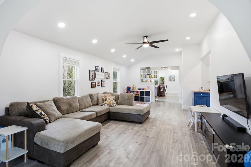 443 Brandon St, Davidson, NC 28036