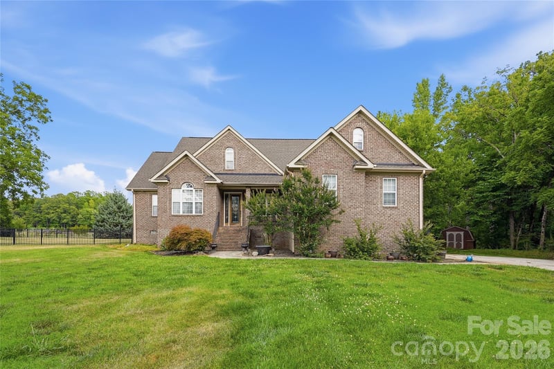 3724 Anderson Mountain Rd, Maiden, NC 28650